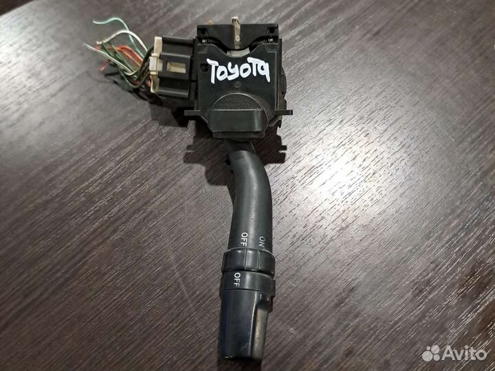 Подрулевой переключатель света Toyota