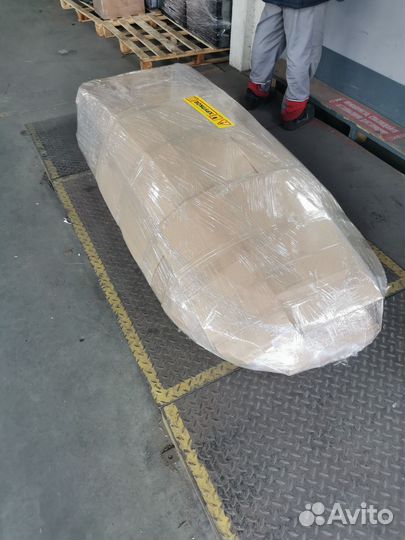 Автобокс Way-box 700 литров под лыжи и сноуборды