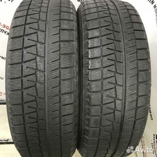 Bridgestone Blizzak Revo GZ 225/60 R17