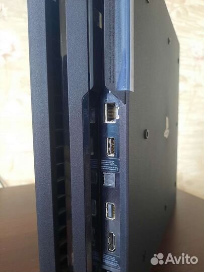 PS4 PRO