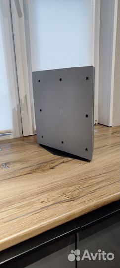 Sony playstation 4 pro 1tb