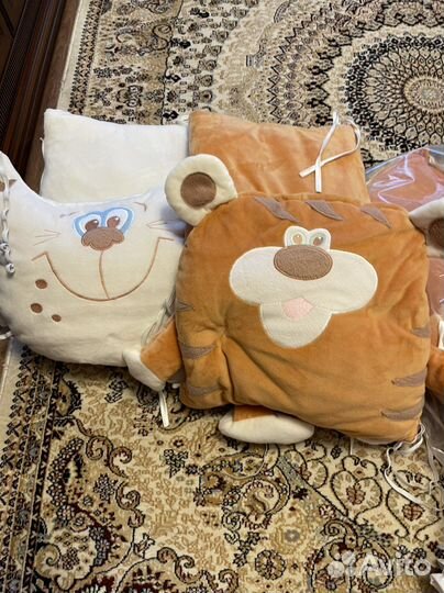 Бортики в детскую кроватку