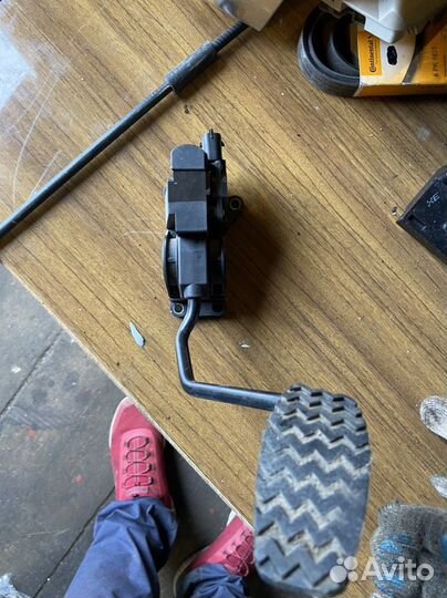 Педаль газа Fiat Albea