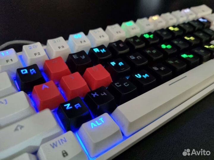 Игровая клавиатура Skyloong SK61