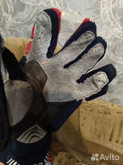 Краги хоккейные CCM qlt 290 размер 14, предтоп