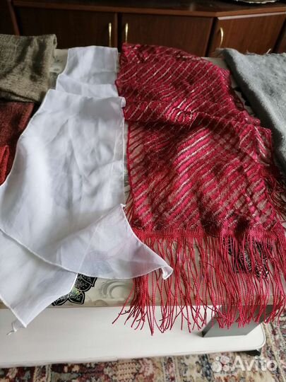 Шарфы и палантины