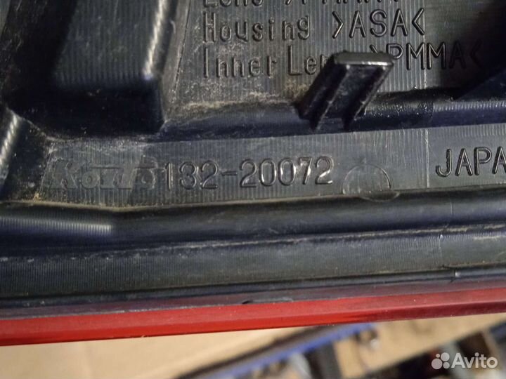 Фонарь крышки багажника Subaru oytback br9