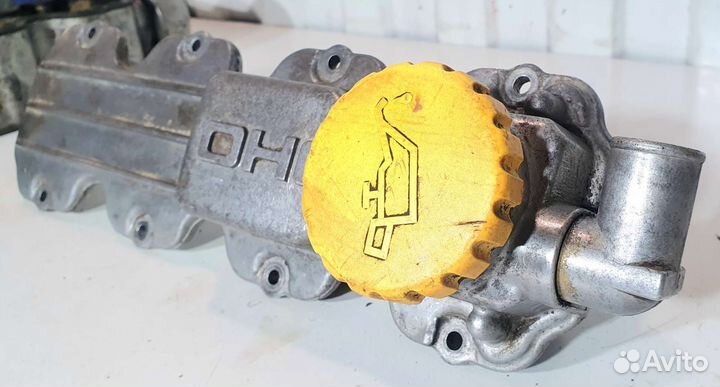 Крышка клапанная Opel Vectra A 16SV