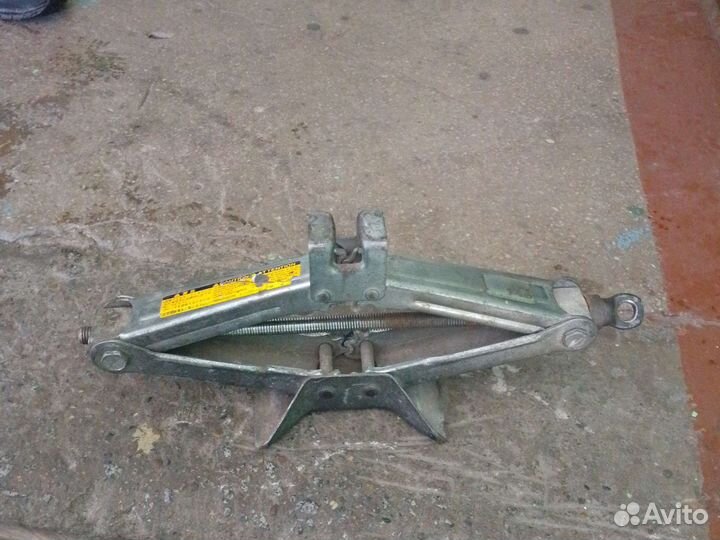 Продам дамкрат