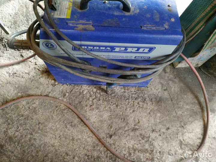 Гараж на час 24на7/Автоподъемник с инструментом