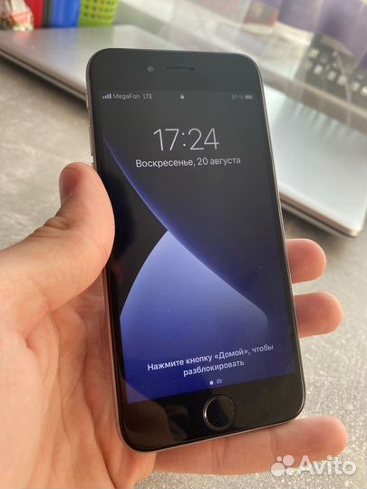 Смартфон iPhone 6S