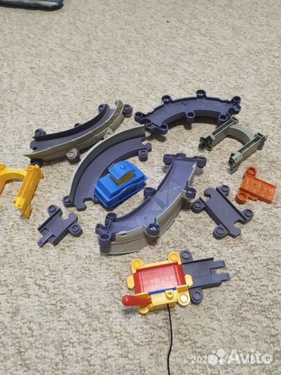 Трек и паровозики Чагингтон