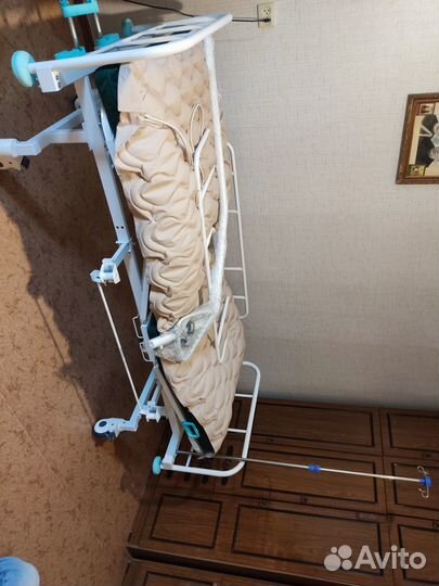 Медицинская кровать для лежачих больных бу