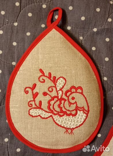 Фартук и прихватка с вышивкой