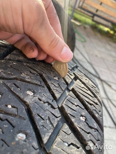 Yokohama Ice Guard IG65 215/55 R16