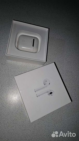 Наушники Airpods