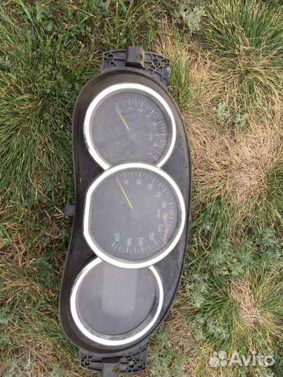 Щиток приборов Рено Меган 2