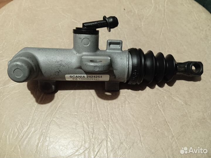 Главный цилиндр сцепления scania