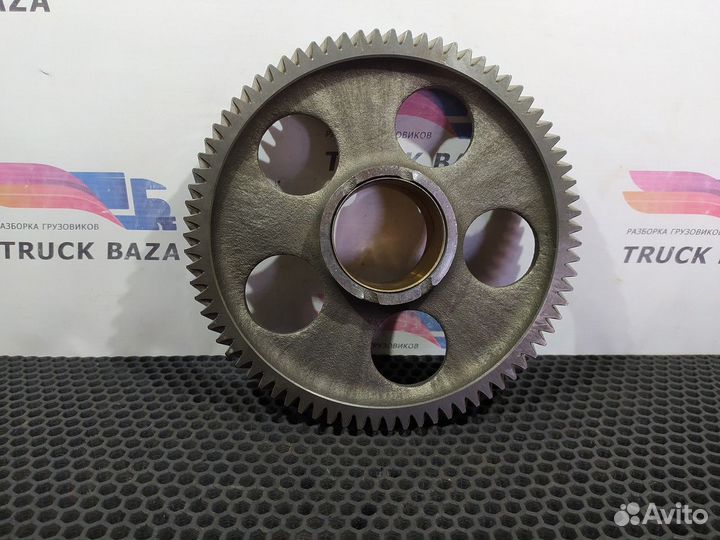 Промежуточная шестерня грм Iveco EuroStar