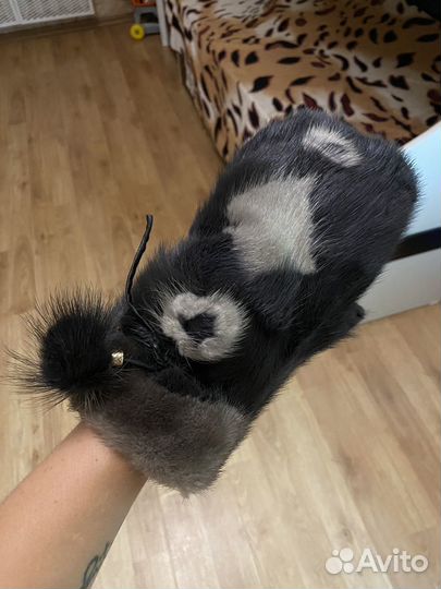 Норковые варежки