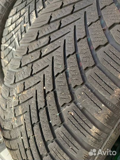 Continental ContiWinterContact TS 860 2.25/5 R17
