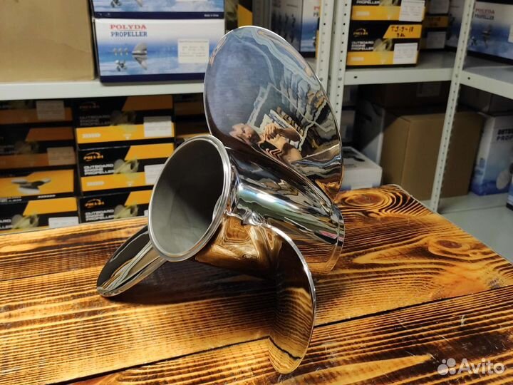 Гребной винт 150-300 л.с.; 3х14-7/8х22 RH