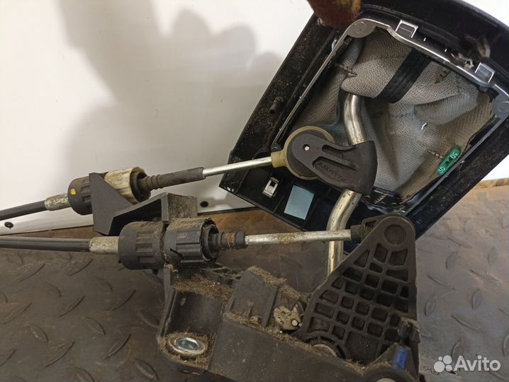 Кулиса кпп в сборе с тросами для Ford Focus 2