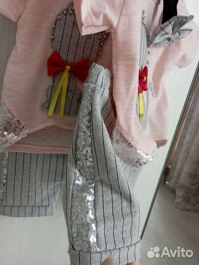 Костюм для девочки новый