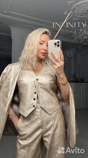 Костюм брючный тройка Италия Lumina 44-46 размер