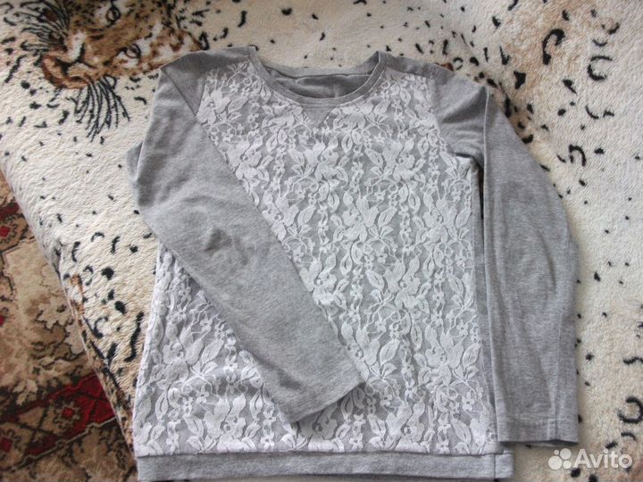 Продам джемпера на девочку 10-11 лет