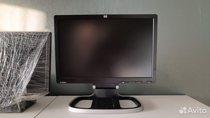 Монитор для компьютера HP