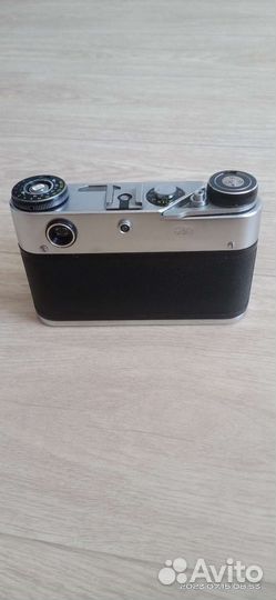 Плёночный фотоаппарат + вспышка