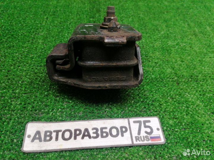 Подушка двигателя передняя правая Subaru Forester