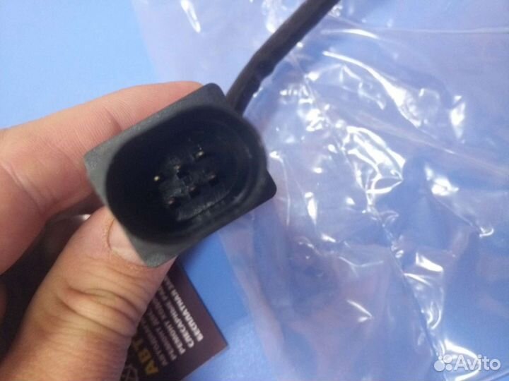 Лямбда зонд EP6 Пежо Ситроен верхний датчик кисл