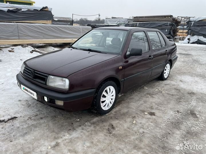 Volkswagen Vento 1.8 МТ, 1996, 385 025 км