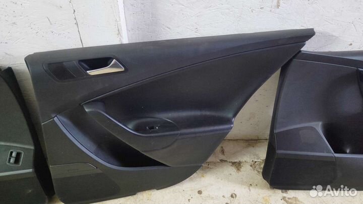 Дверные карты (кожа) passat b6