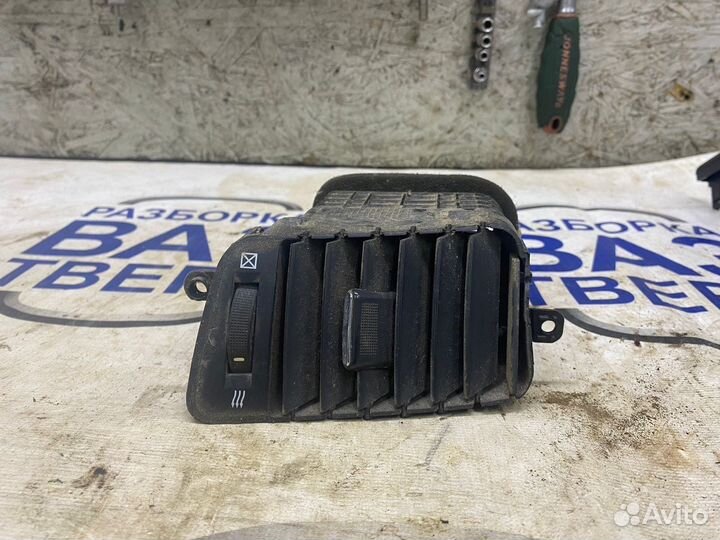 Решетка воздуховода Каптива С 10