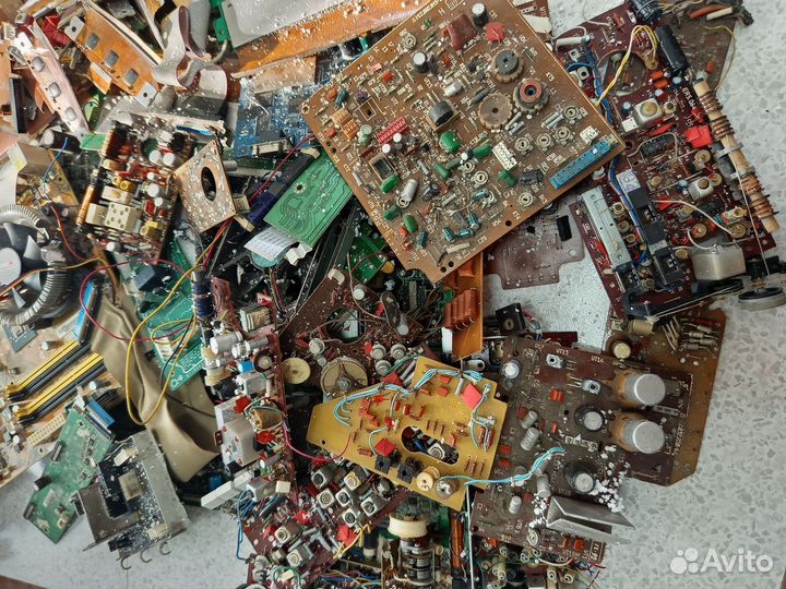 Радиодеталь