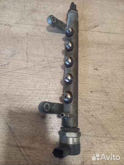 Рейка топливная Citroen C-Crosser