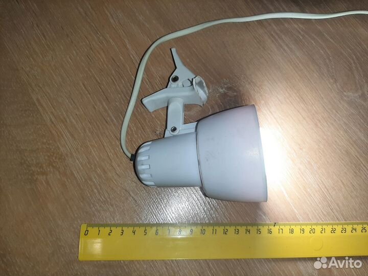 Лампа на прищепке