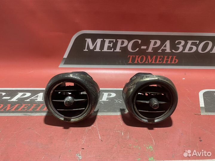 Мерседес 205 дефлектор обдува дефект