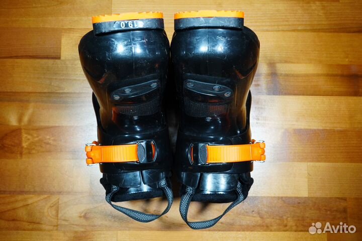 Детские горнолыжные ботинки Tecnica JT1, разм. 19