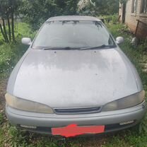 Mitsubishi Eterna 1.8 AT, 1993, битый, 100 000 км, с пробегом, цена 90 000 руб.