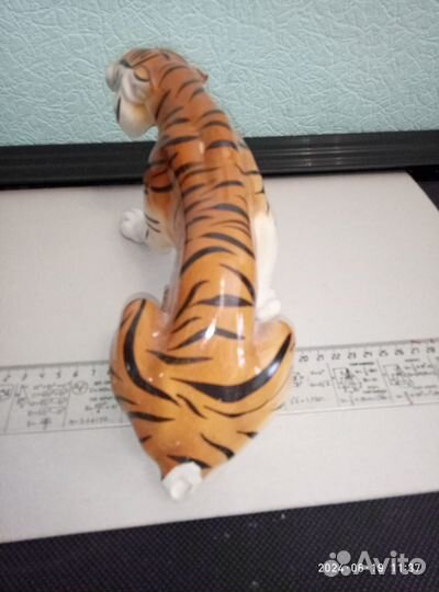 Фарфоровая статуэтка Тигр Шерхан