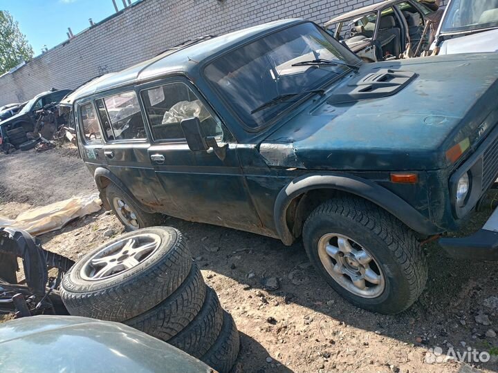 Разбор на запчасти LADA Niva