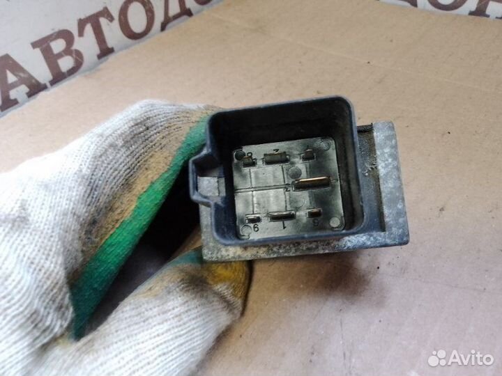Реле свечей накала Renault Kangoo