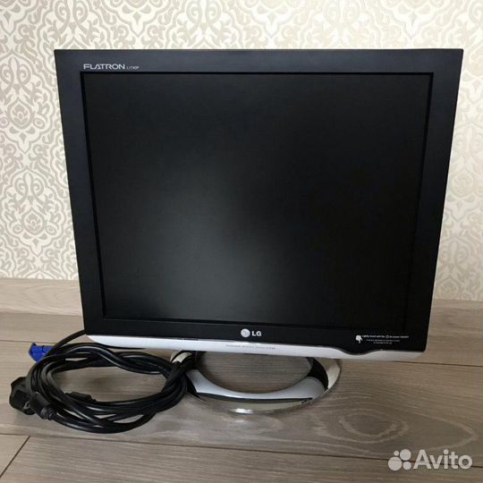 Монитор Flatron L1740P