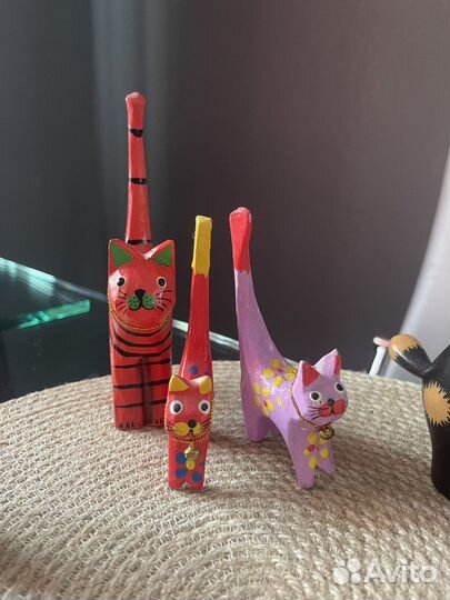 Коты и кошки фигурки