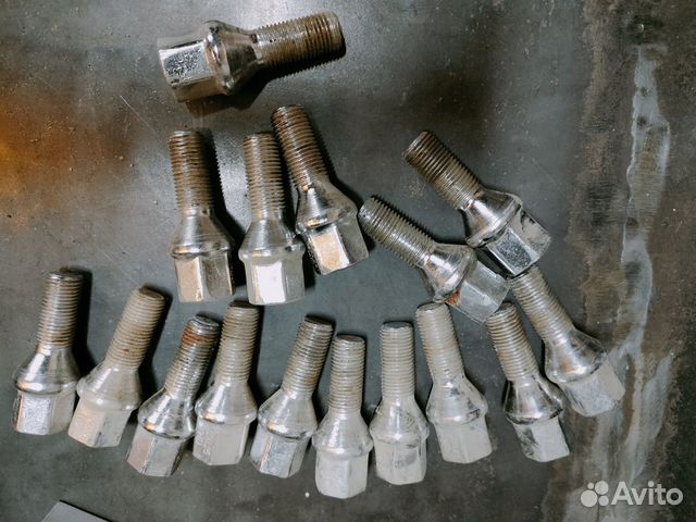 Колесные болты 12х1.25