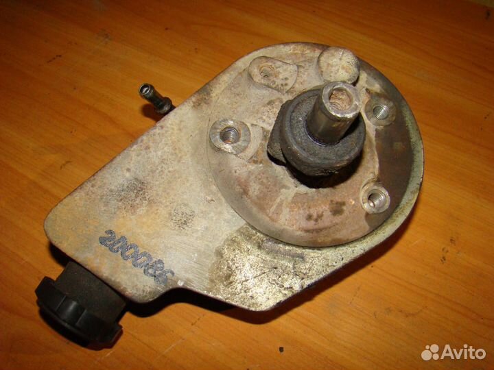 Насос гур Chevrolet Tahoe GMT900 2008г